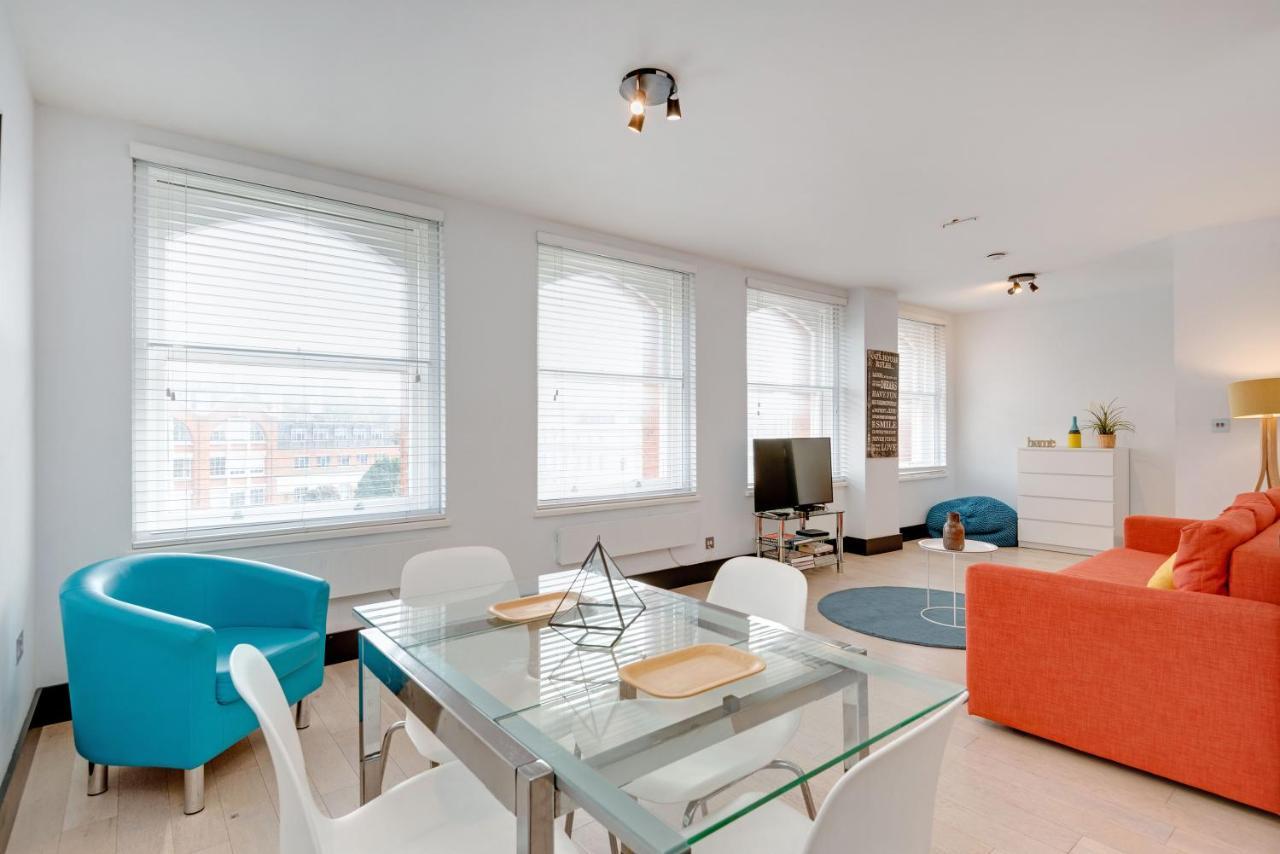 Farringdon Penthouse Loft By Living * Londen